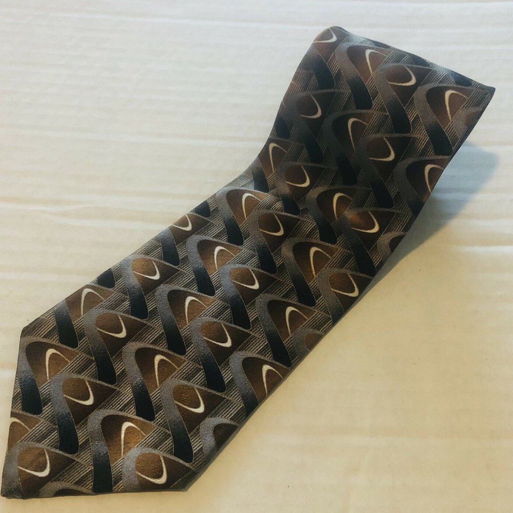 Gianfranco Ruffini Italy Men's Tie 100%  Silk
